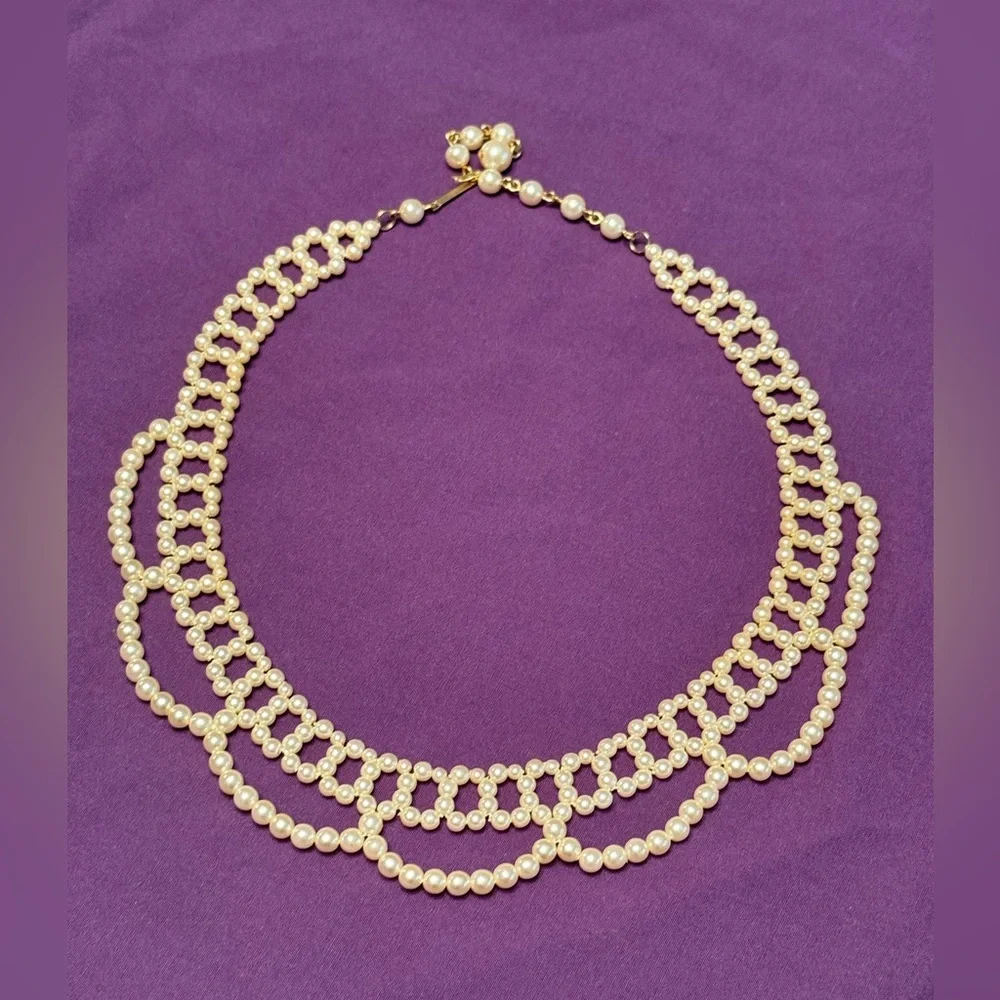 Vintage Faux Pearl Necklace - Picture 1 of 3